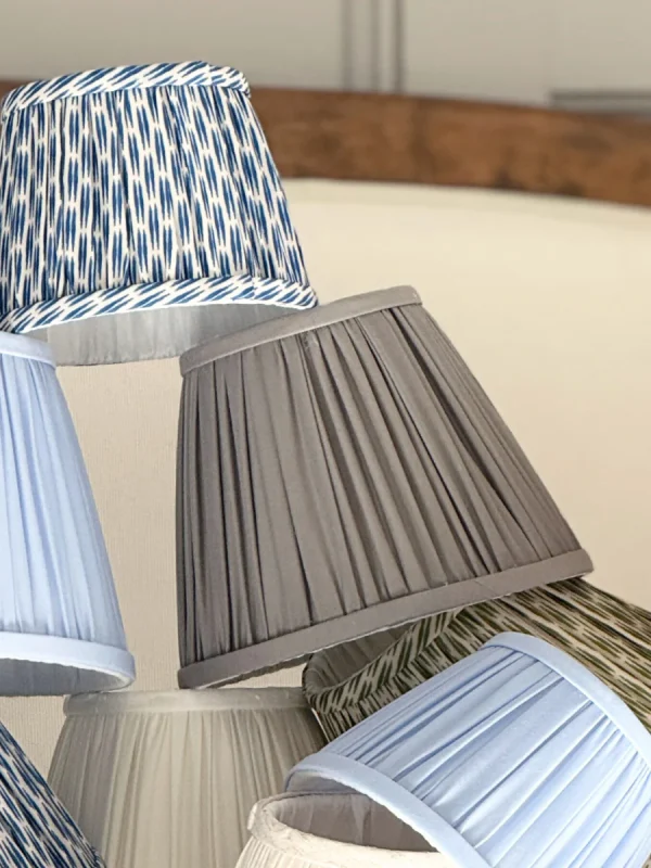 CLOUDED TAUPE SHADE L